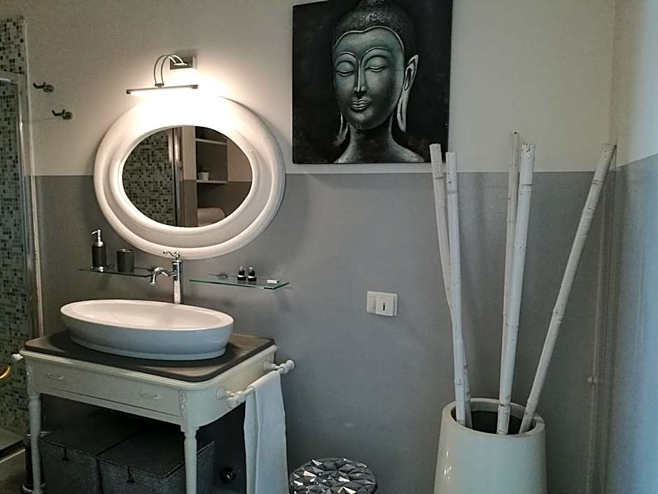 Tra gli Alberi e il Mare