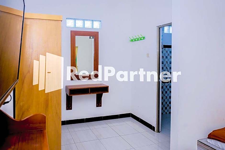 Villa Ikhbar Ciletuh RedPartner