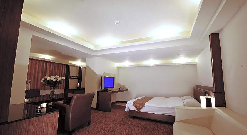 The Enterpriser Hotel