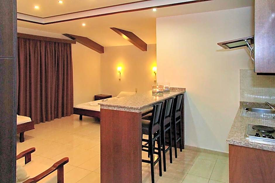 24 Seven Boutique Hotel