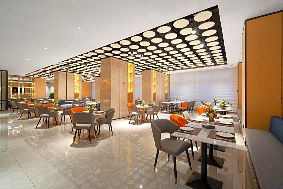 Rezen Select Hotel Guangzhou Baiyun Airport