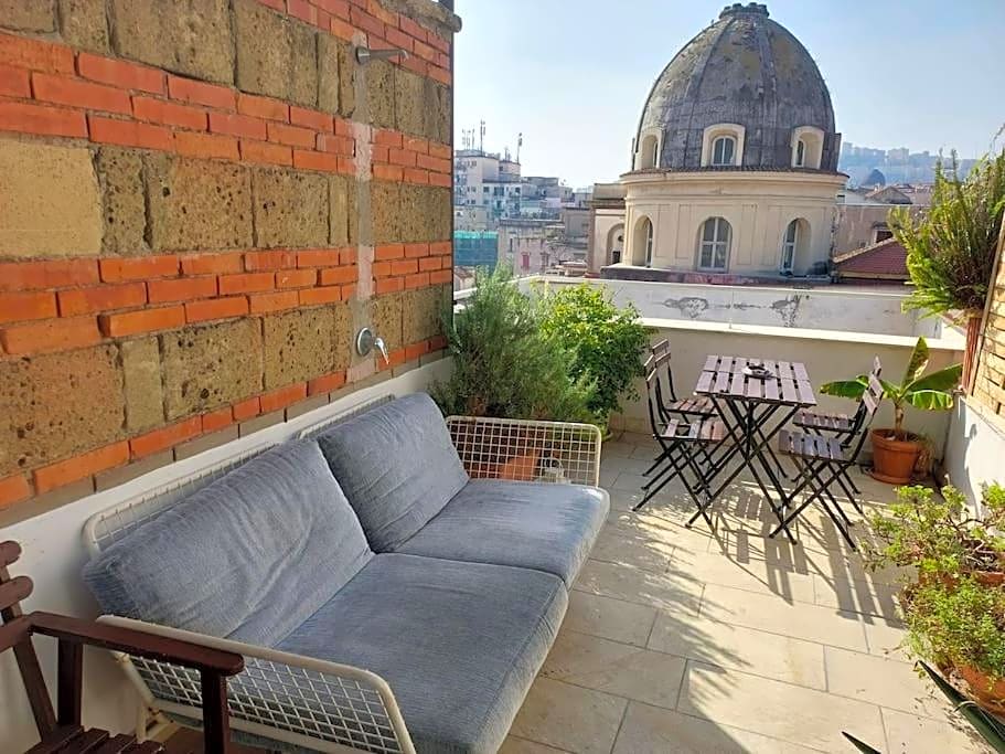 Naples in the history 4M