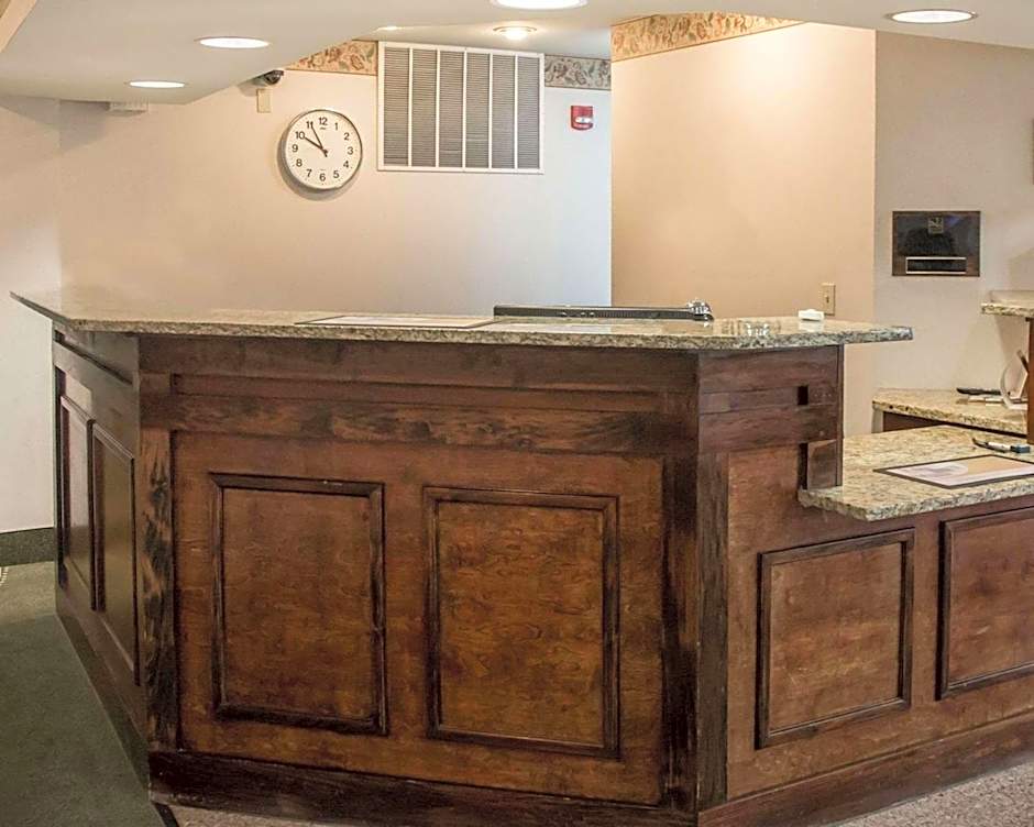 Quality Inn & Suites Loves Park near Rockford