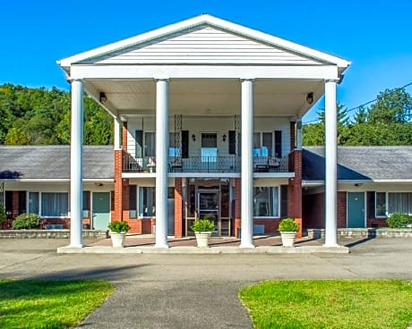 Rodeway Inn Marshall Manor Horseheads