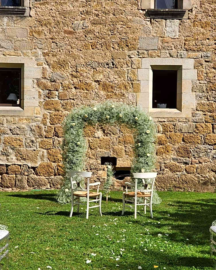 Chateau des Ducs de Joyeuse, BW Signature Collection