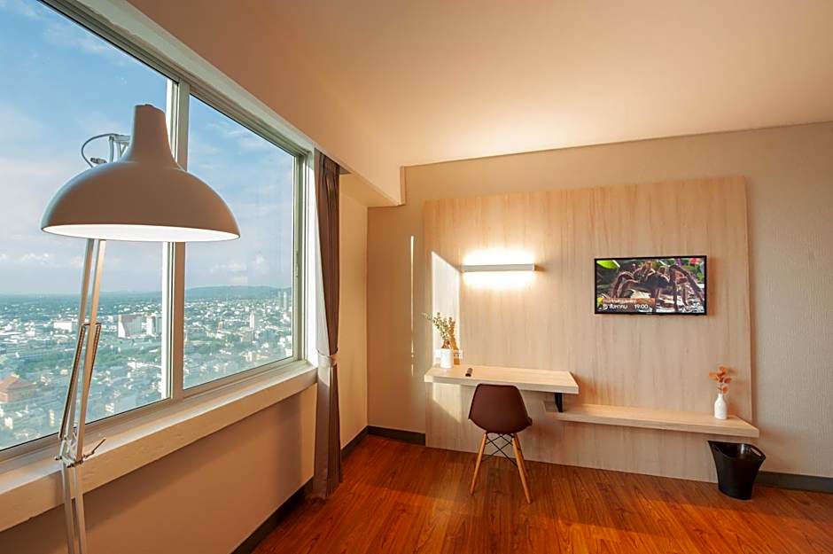 Lee Gardens Plaza Hotel - SHA Plus