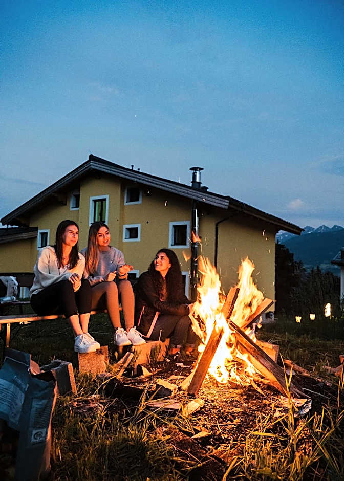 Mountain Hotel & Hostel