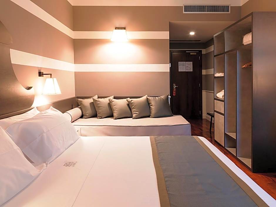 Hotel Torresi