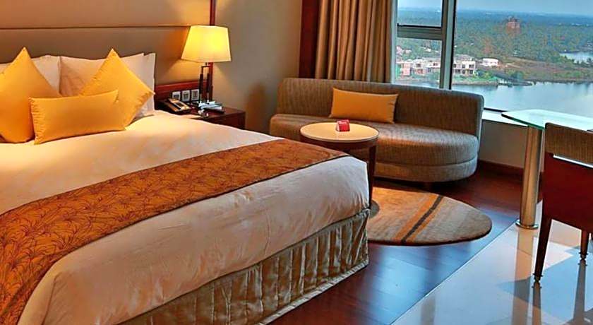 Crowne Plaza Kochi By IHG