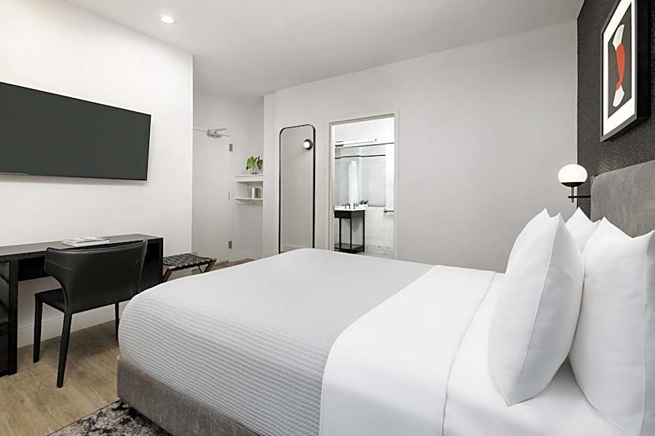 Photo 1 of 8 of Standard 1 Queen Bed