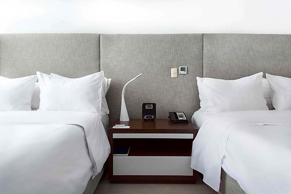 Radisson Hotel Decapolis Miraflores