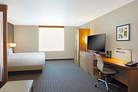 King Room with City View