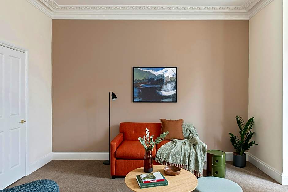 SACO Reading – Castle Crescent