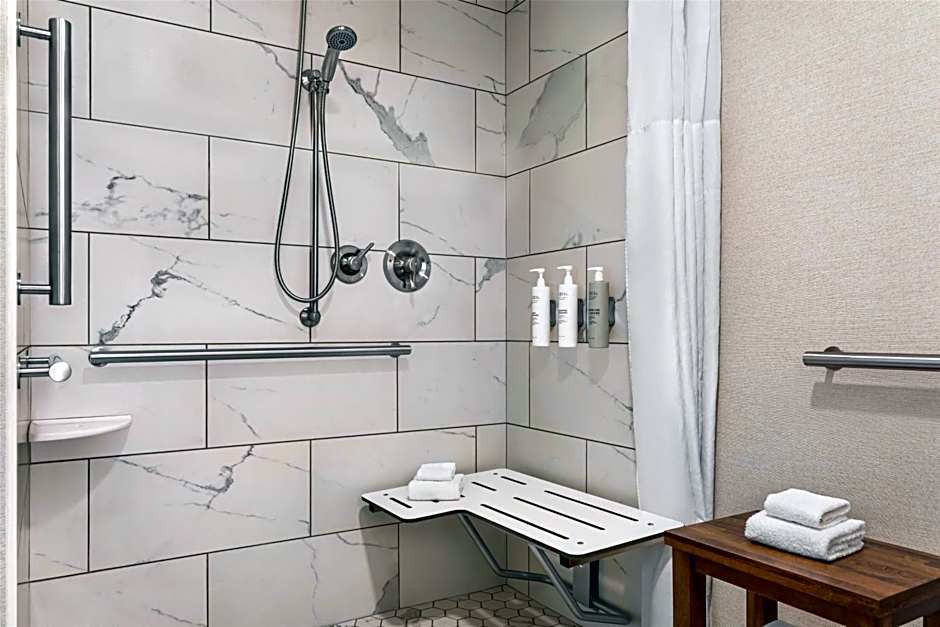 Hampton Inn By Hilton Virginia Beach-Oceanfront South