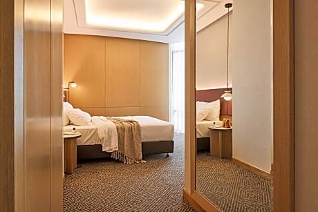 Queen Room - Disability Access