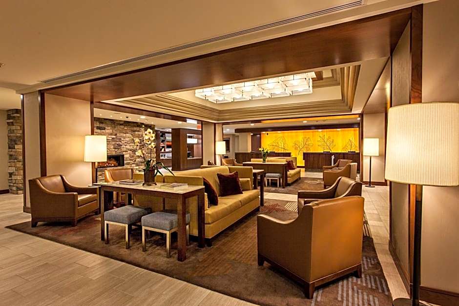 DoubleTree By Hilton Pittsburgh-Green Tree