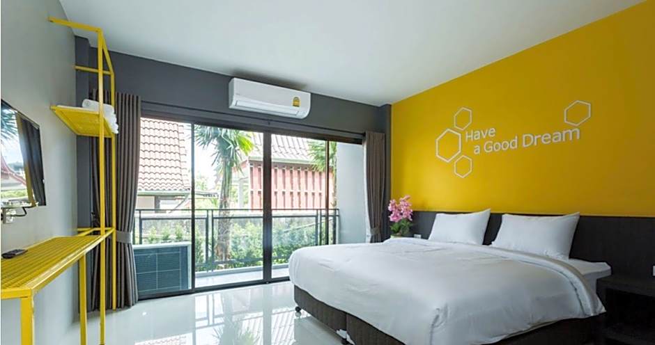 Seven bee boutique hotel