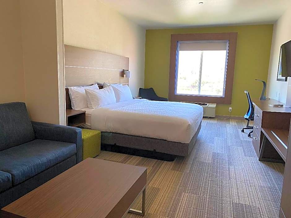Holiday Inn Express Hotel & Suites Beaumont - Oak Valley By IHG