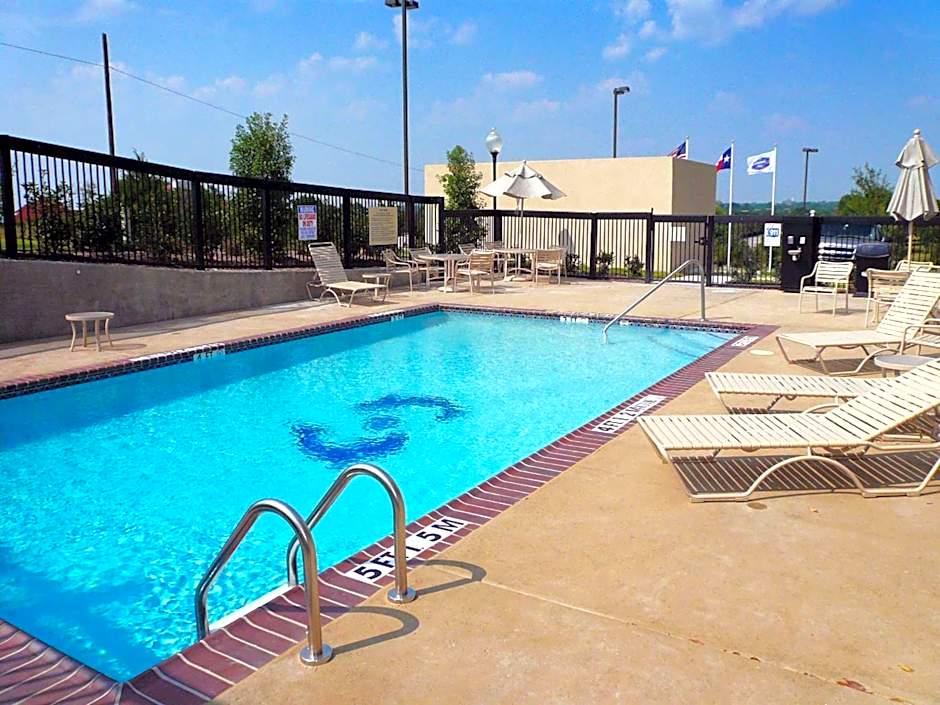 Hampton Inn By Hilton Dallas-Rockwall