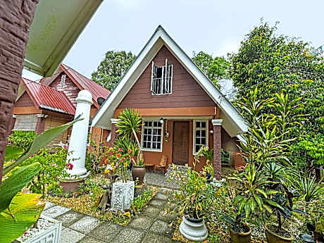 OYO 90642 Twin Mutiara Chalet & Homestay