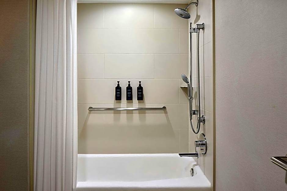 Sheraton Suites Chicago O'Hare