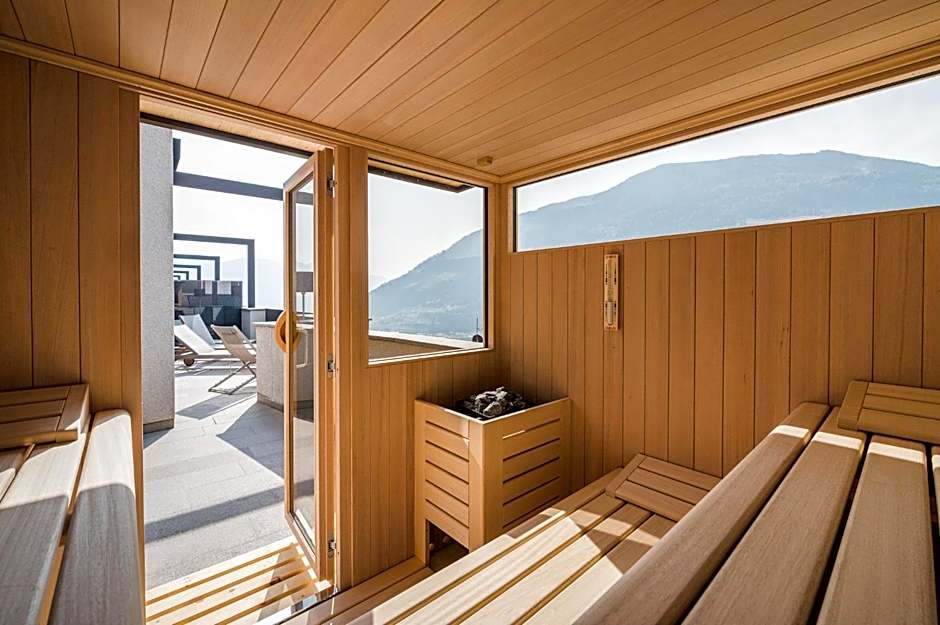 Paloria Apartments & Sport