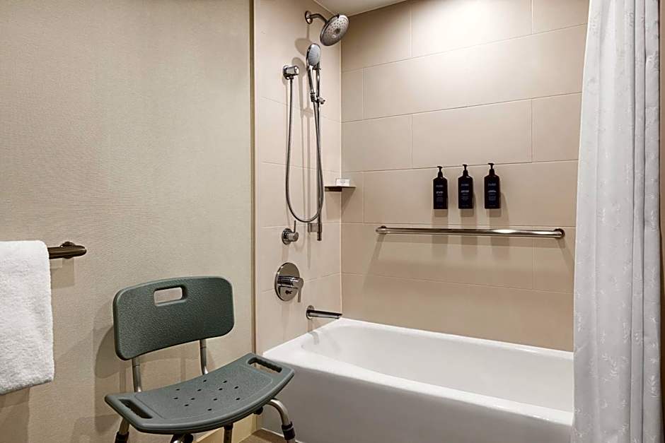 Sheraton Suites Chicago O'Hare