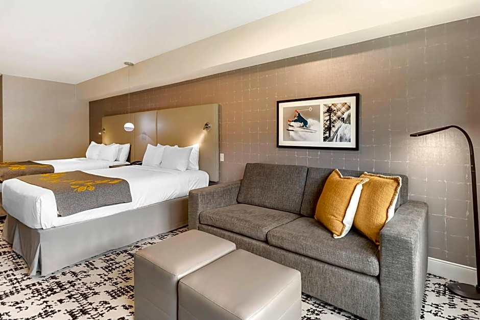 Cambria Hotel Copper Mountain