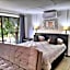 Old Mill Lodge, Seasonal Working Ostrich Farm & Restaurant, Oudtshoorn
