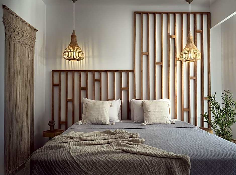 Cassiopeia Rooms & Suites