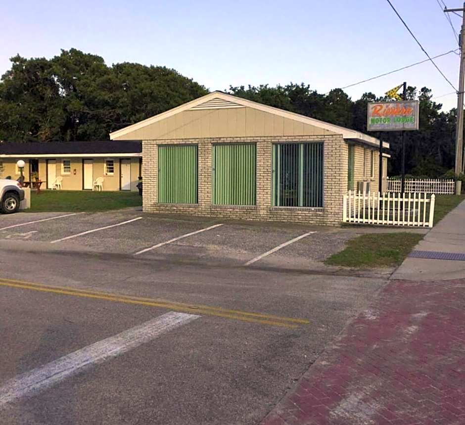 Riviera Motor Lodge