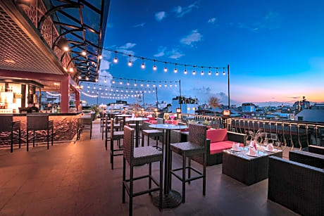 Mk Premier Boutique Hotel