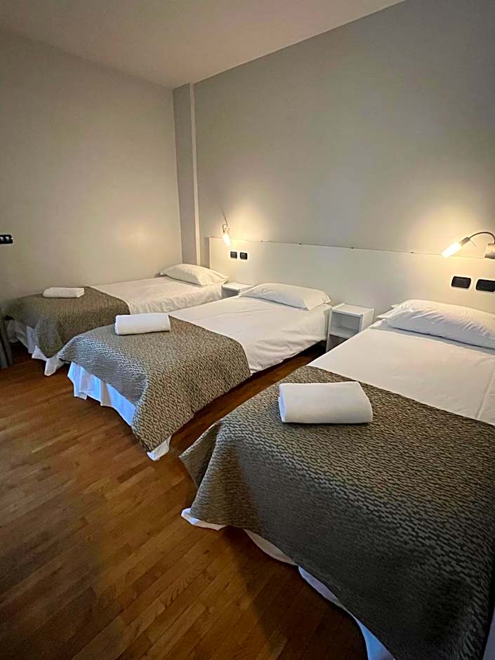 Master Hotel
