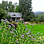 Apple Orchard Inn