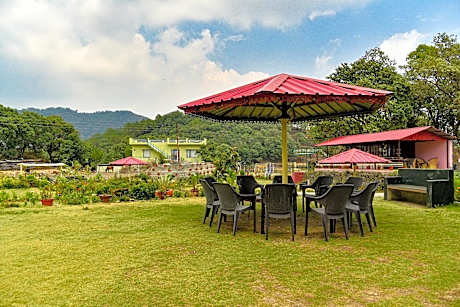Charekh Food and Forest Resort
