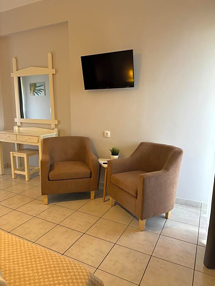 Photo 1 of 6 of Superior Apartment