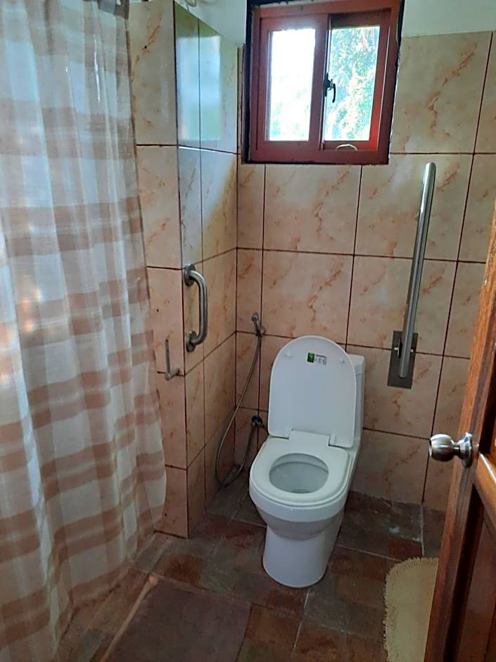 Eastwind Beach Club- El Nido