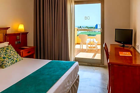 Double or Twin Room with Side Sea View