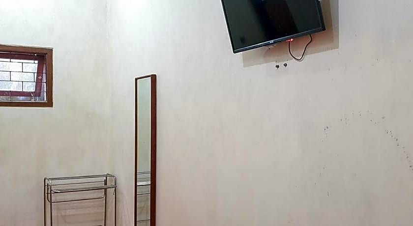 OYO 1483 Hotel Bumi Bermi Permai