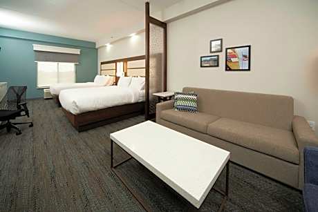 One-Bedroom Suite with Two Queen Beds and Sofa Bed