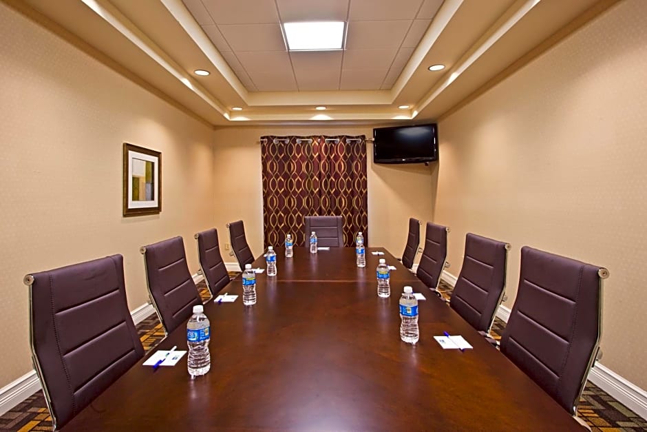 Holiday Inn Express and Suites Saint Augustine North, an IHG Hotel