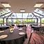 Courtyard by Marriott Lincroft Red Bank
