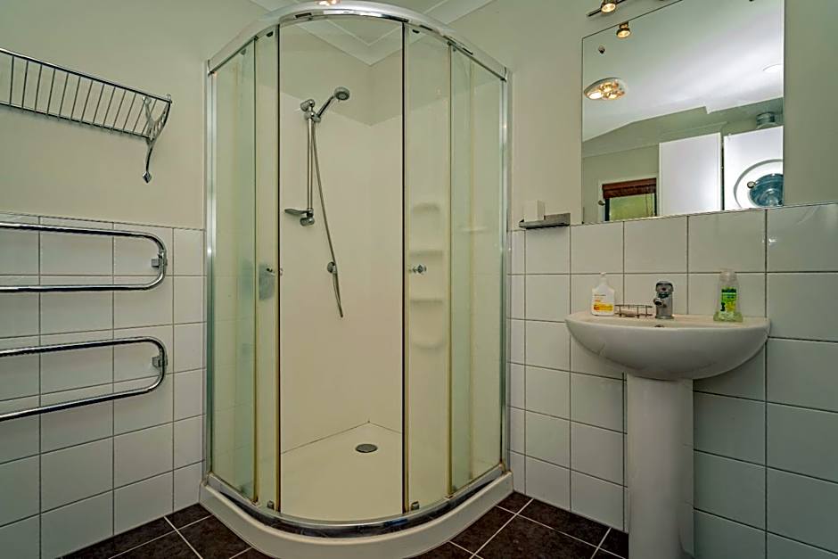 Sundaze - Hahei Holiday Home