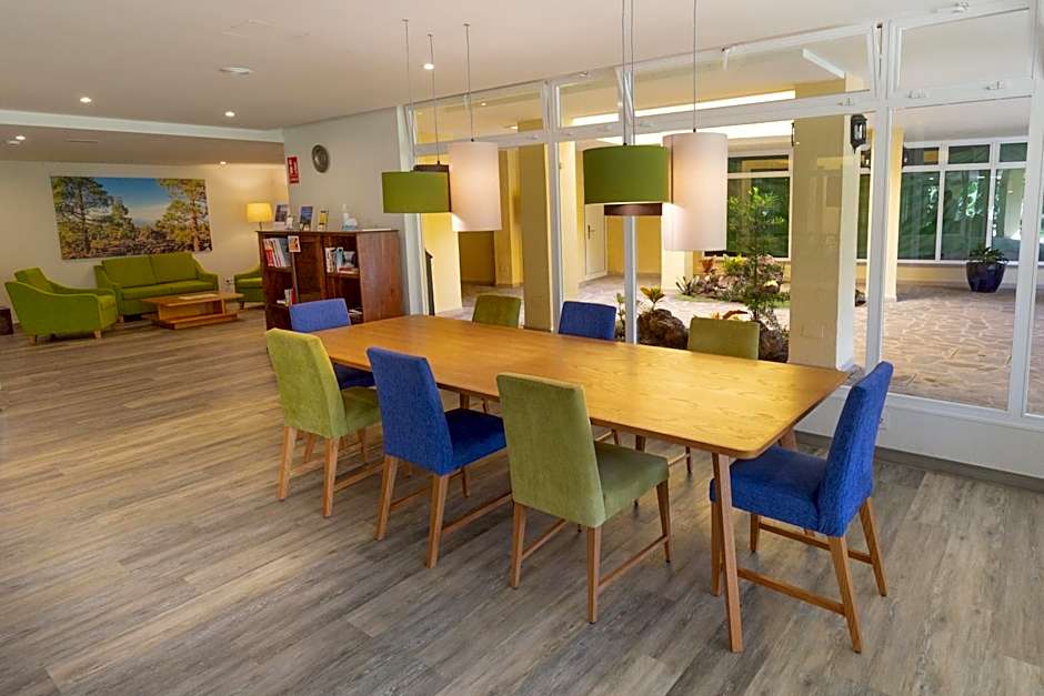 Apartamentos Tigaiga Suites