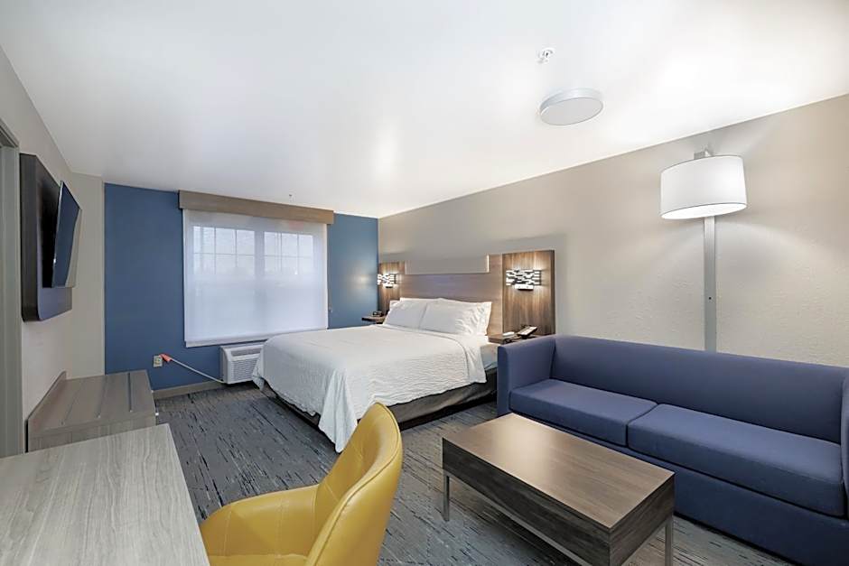 Holiday Inn Express & Suites Zion By IHG