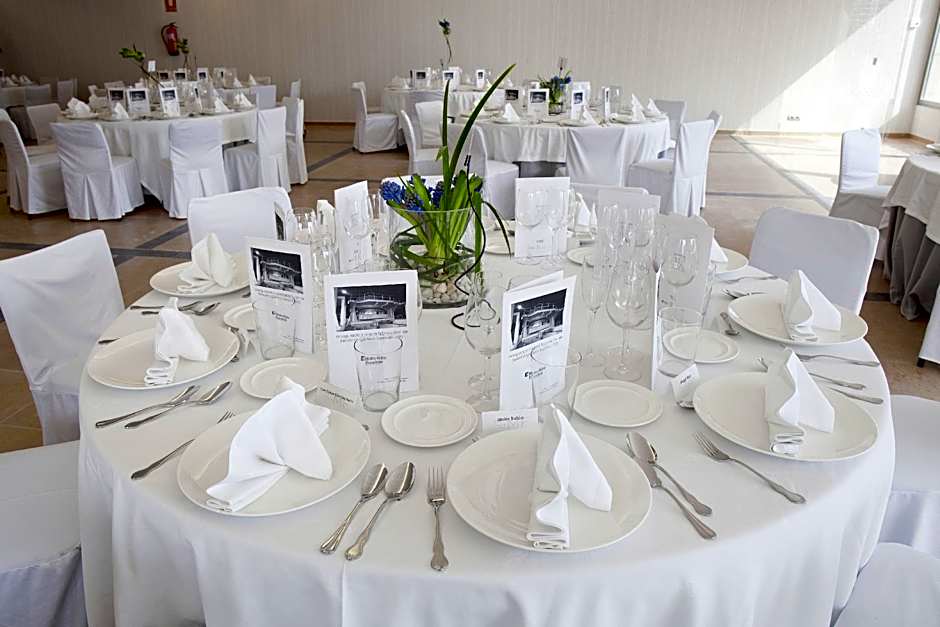 Mas Monzon Hotel