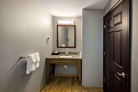 Queen Room with Two Queen Beds and Walk-In Shower - Mobility Accessible
