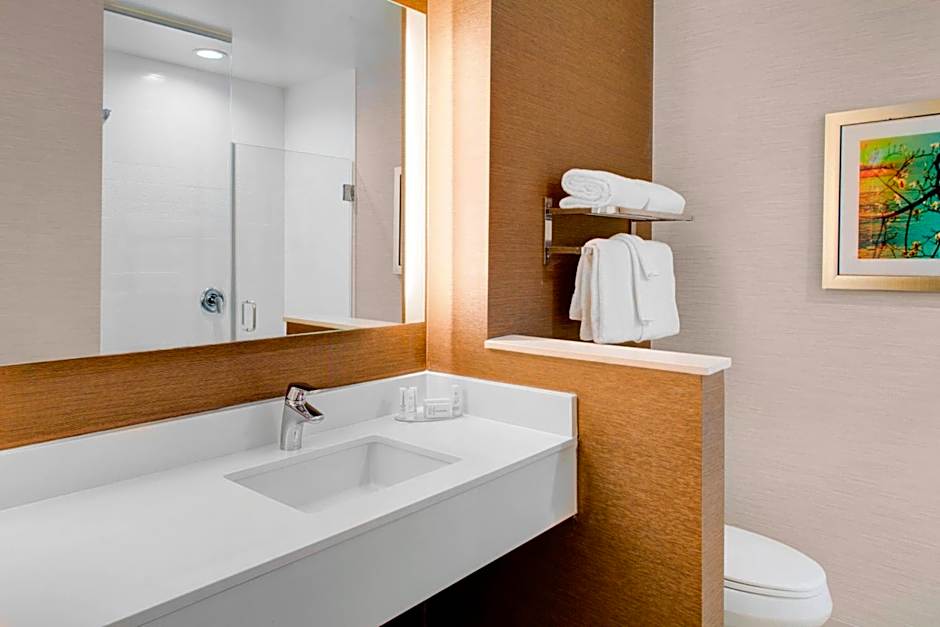 Fairfield Inn & Suites by Marriott Bakersfield North/Airport