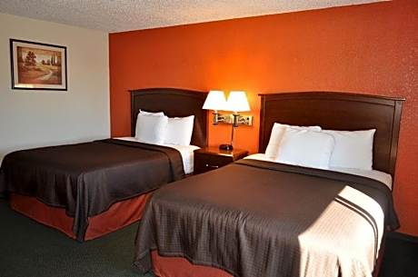 Deluxe Double Room - Mobility Access/Non-Smoking