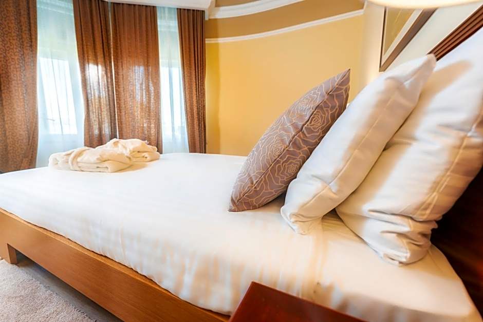 BRISTOL Hotel Opatija
